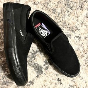 New suede Vans slip on skateboard sneaker
